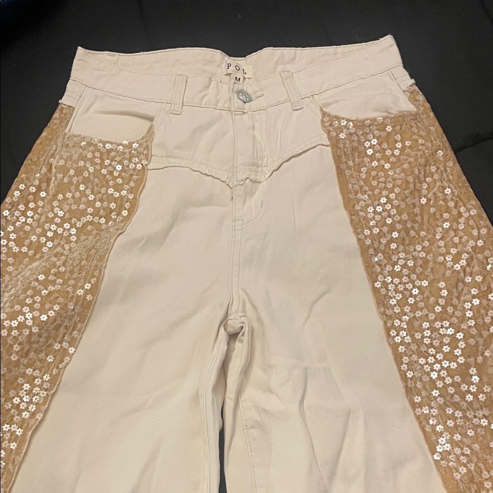 POL Women's Cream and Tan Floral Jeans